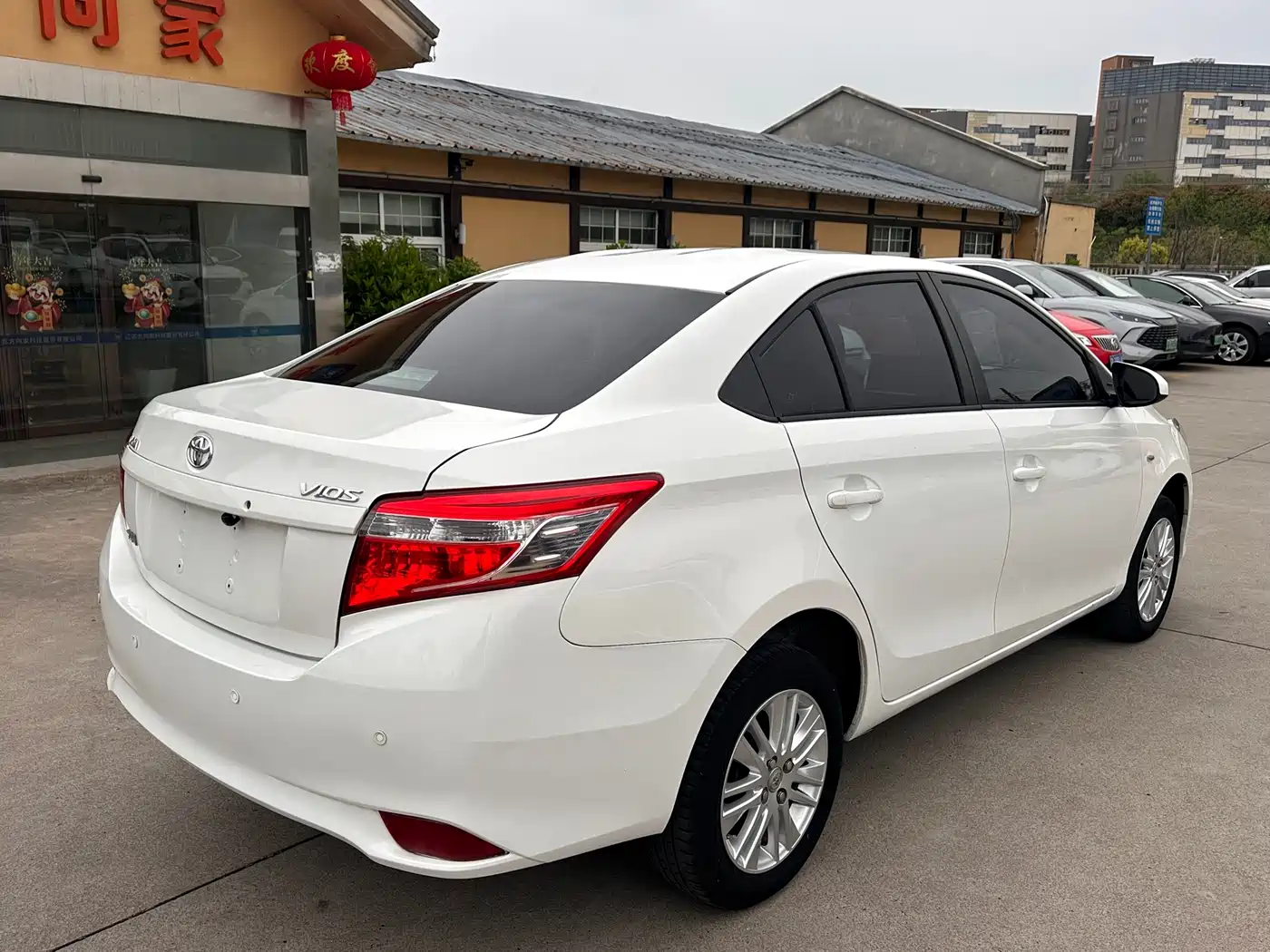 Toyota Vios 2016 1.5L Automatic Zhi Zhen Xing Yao Edition фото 9