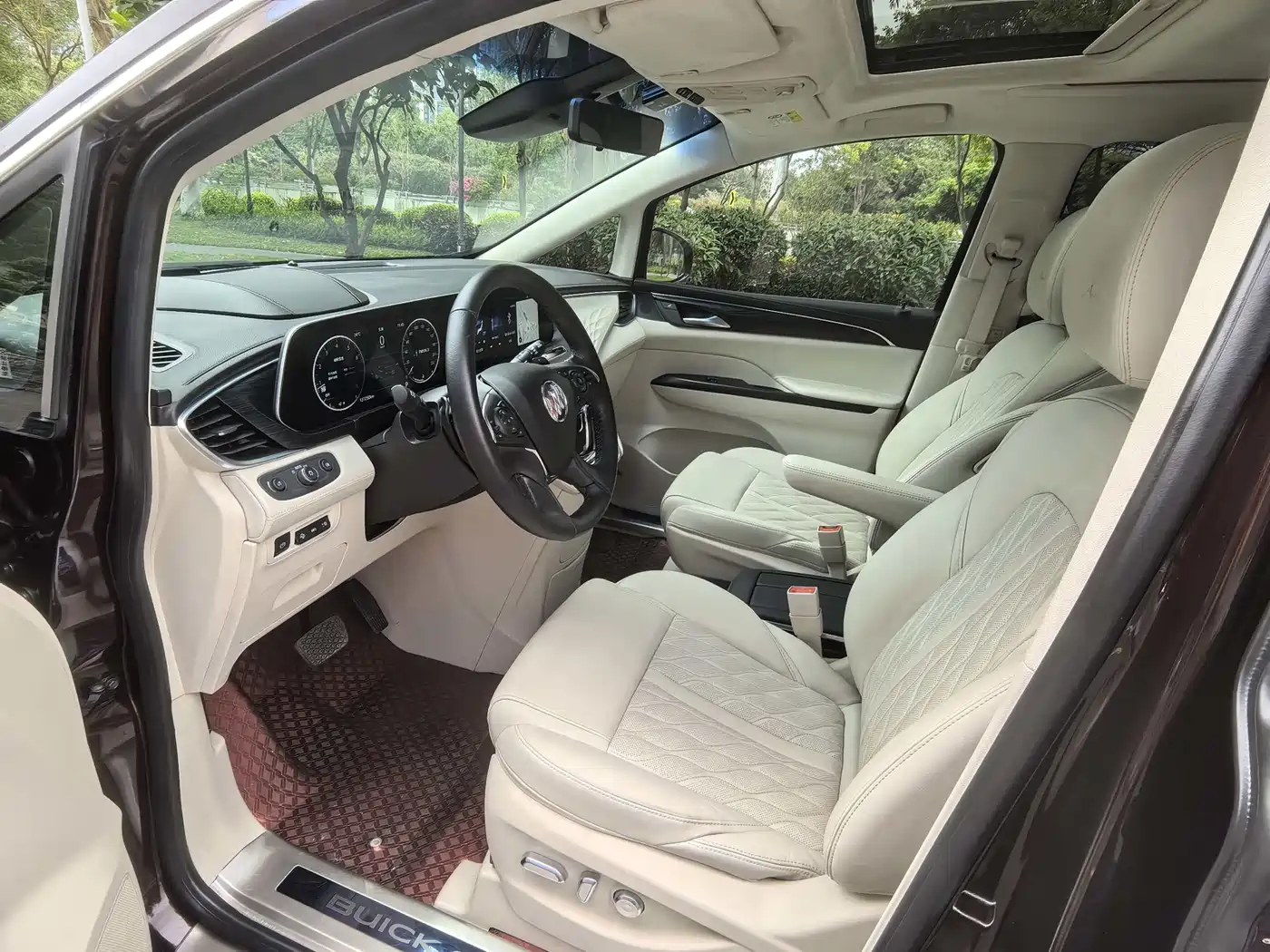 Buick GL8 2020 Avenir Six-Seat Elegance Edition фото 12
