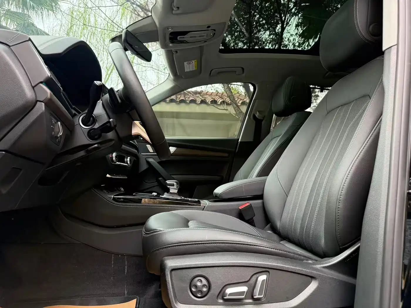 Audi Q5L 2022 40T Luxury Elegance фото 15
