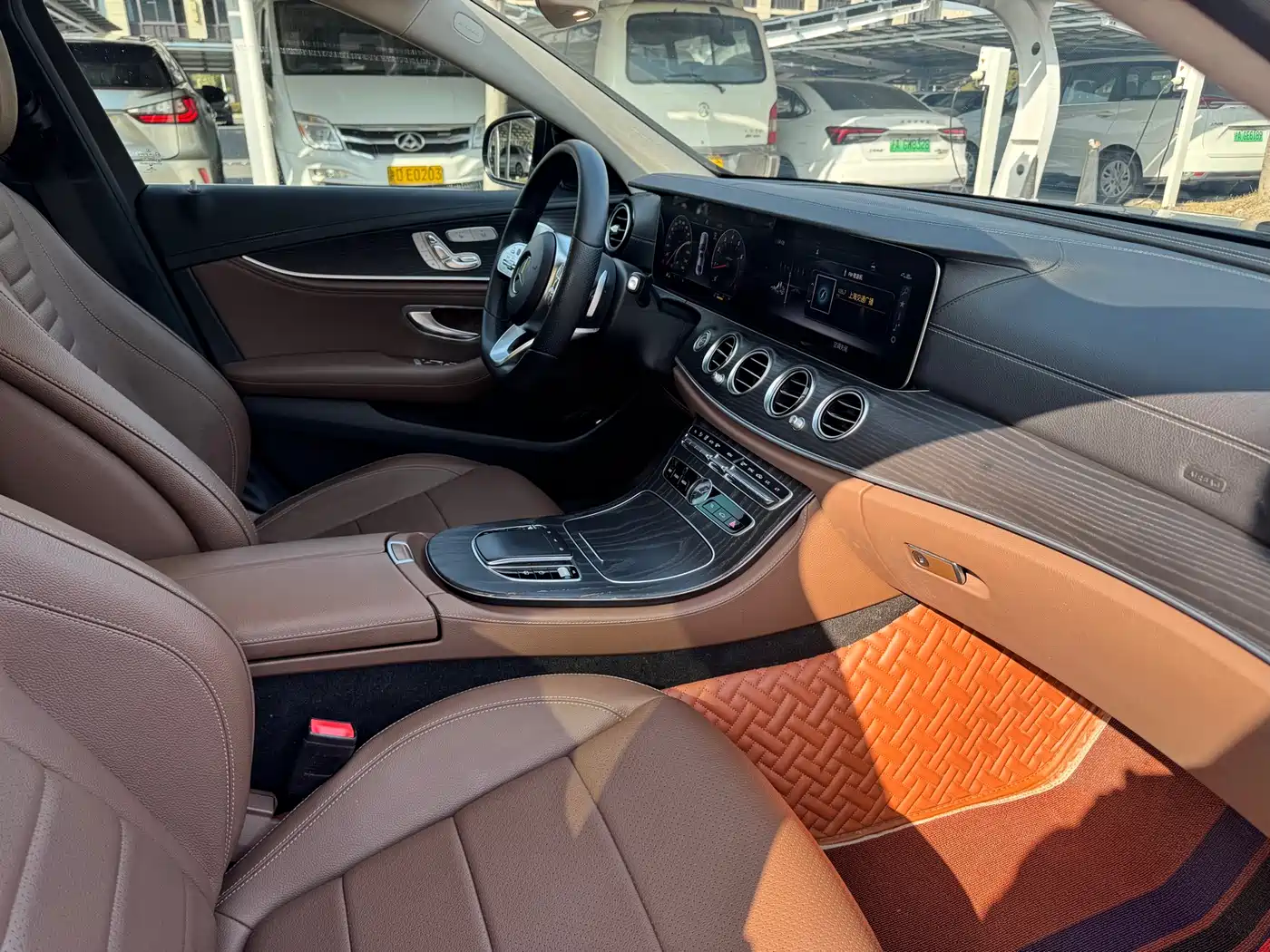 Mercedes-Benz E-Class 2019 Facelift E 300 L Sport Luxury фото 17