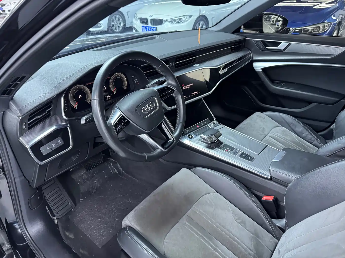 Audi A6L 2021 45 TFSI Exclusive Sport фото 4