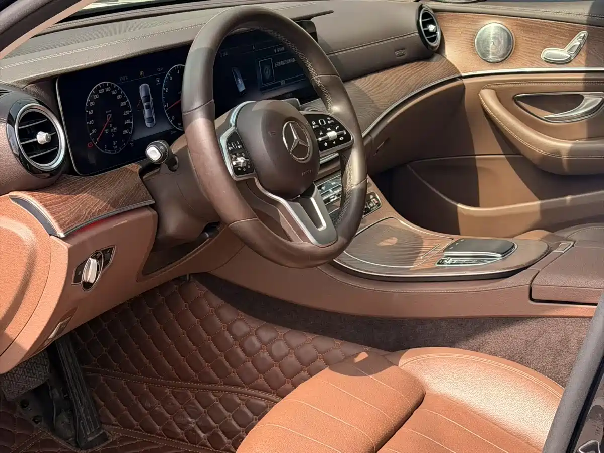 Mercedes-Benz E-Class 2019 E 200 L фото 7