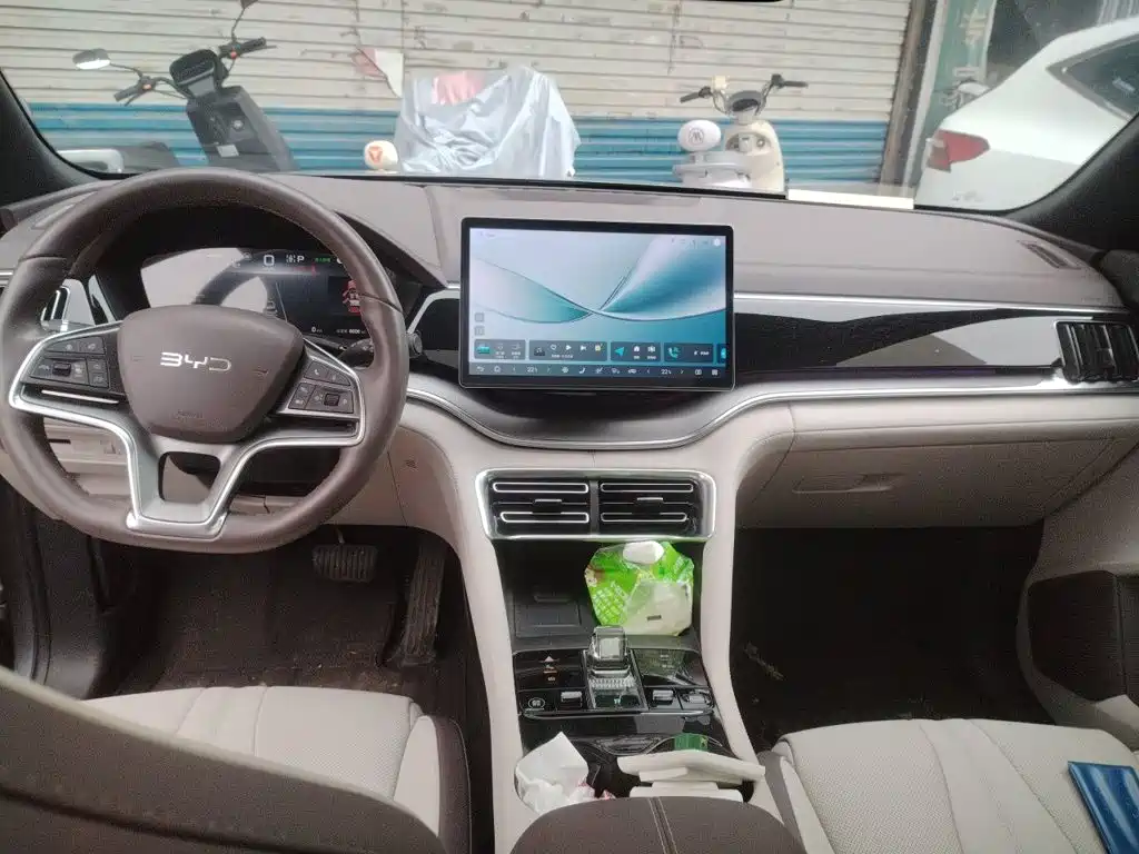 BYD Song PLUS PHEV 2025 2025 EV 520km Premium
