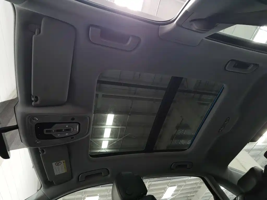 Photo 14 - Audi A4L