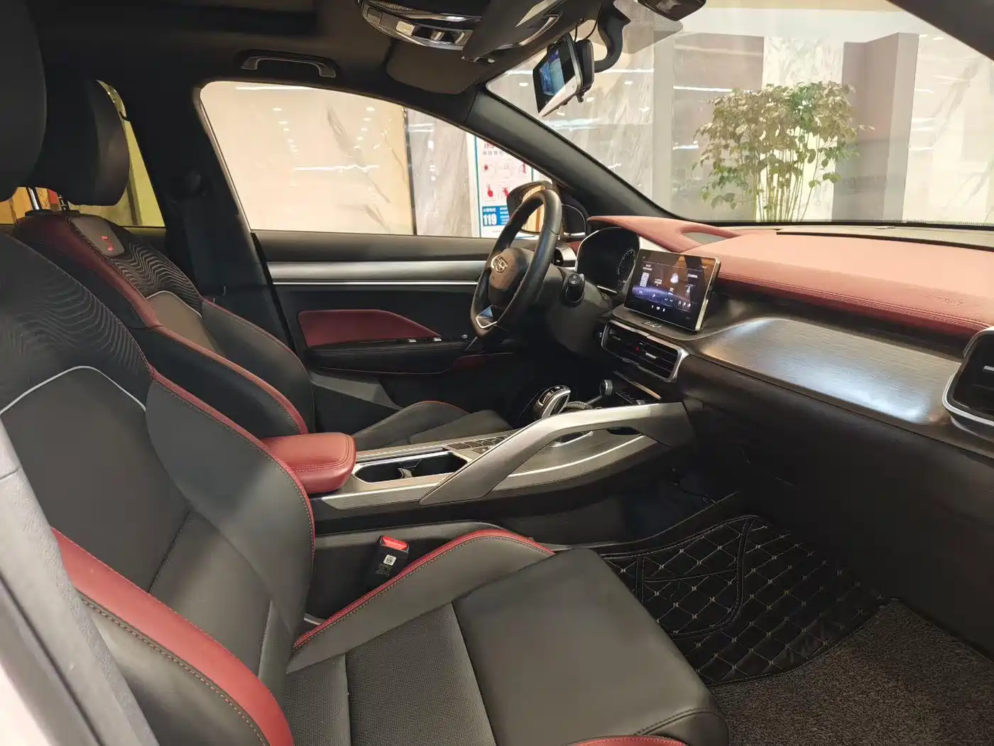 Geely Coolray 2020 2020 PRO 260T DCT Knight