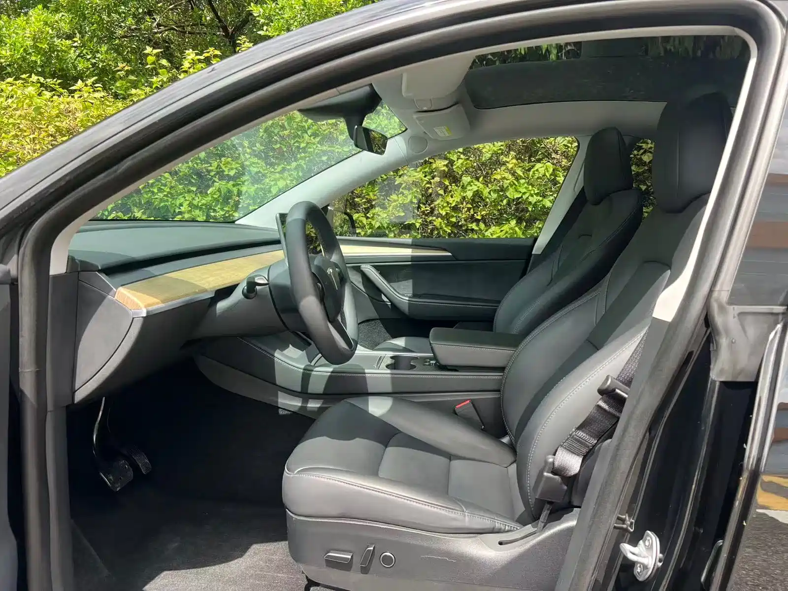 Фото 4 - Tesla Model Y