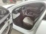 Фото 16 - BYD Qin PLUS