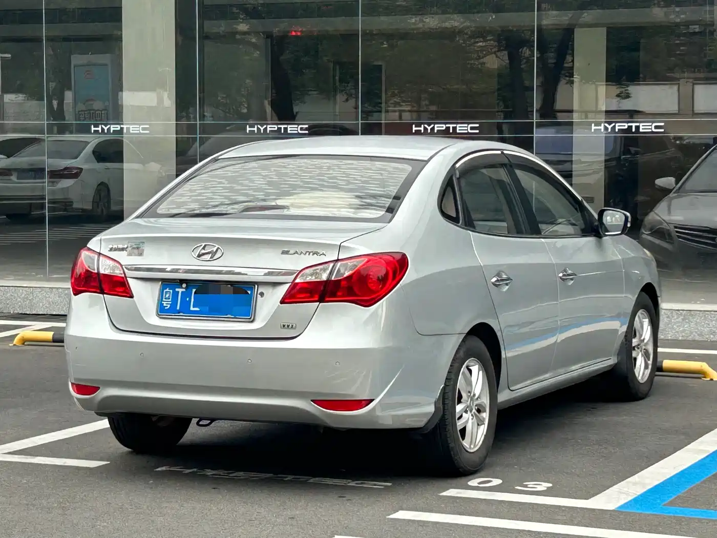 Hyundai Elantra 2011 1.6L Automatic Luxury фото 8