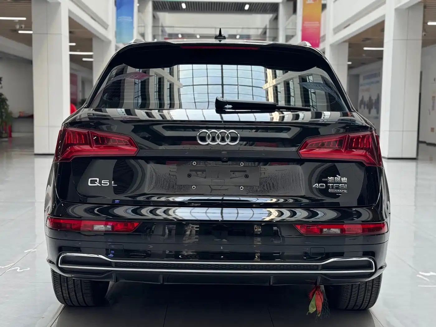 Audi Q5L 2020 Facelift 40 TFSI Honor Fashion фото 5