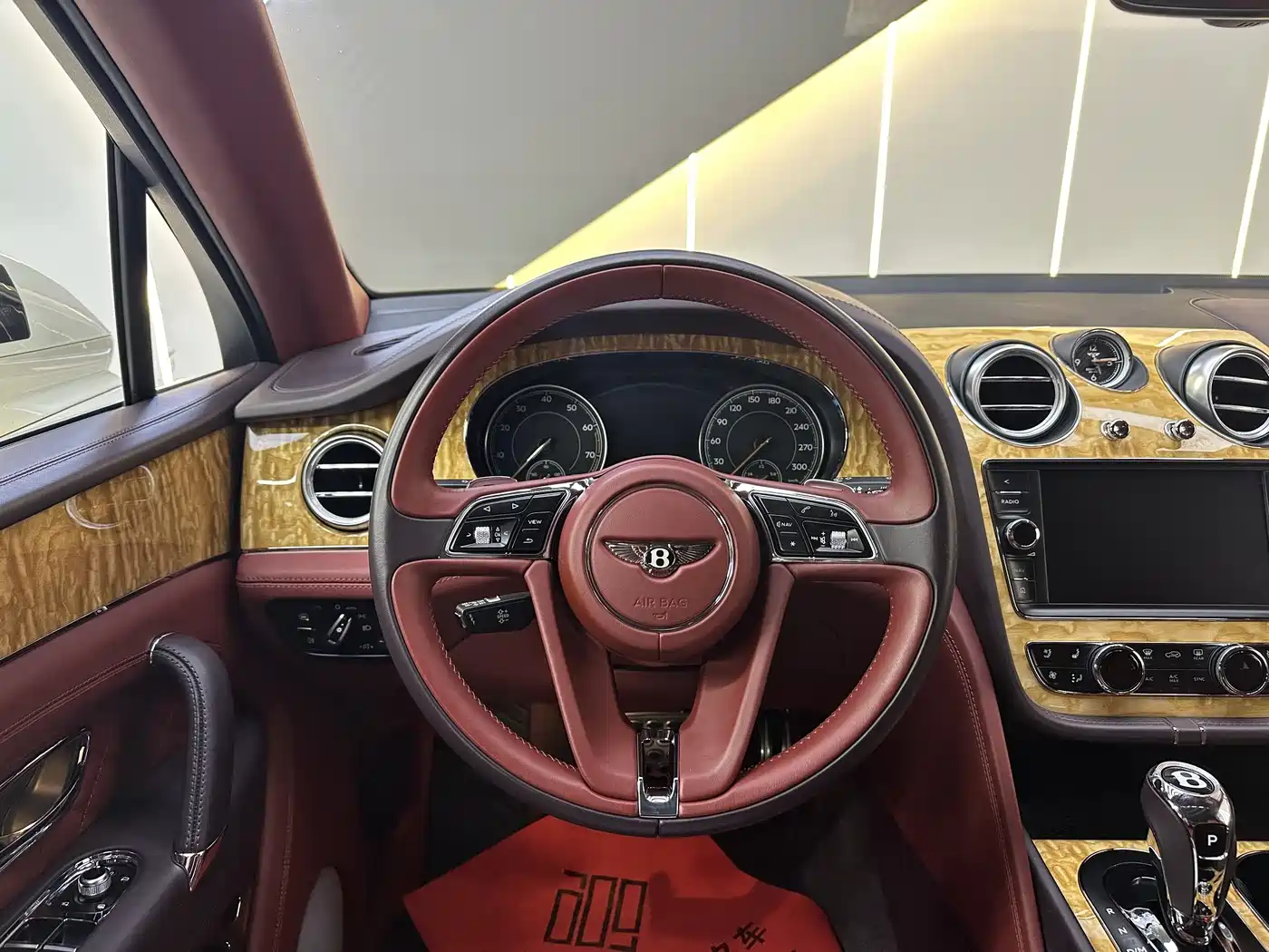 Bentley Bentayga 2017 2017 6.0T Standard Edition