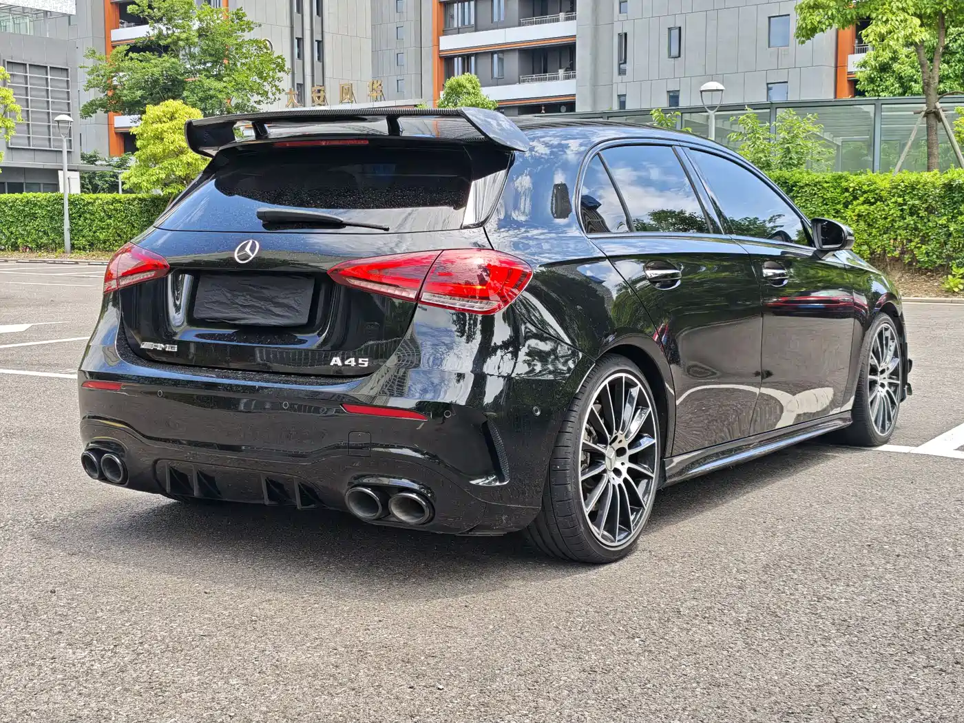 Mercedes-Benz A-Class AMG (Import) 2023 AMG A 35 4MATIC Sun Edition фото 16