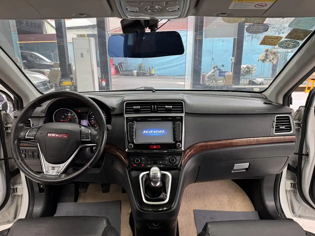Photo 8 - Haval H6