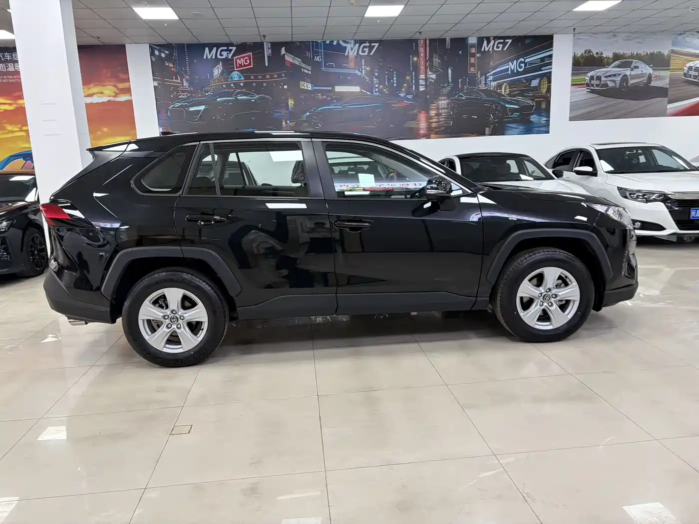Toyota RAV4 Rongfang 2024 2.0L CVT FWD Urban Edition фото 7