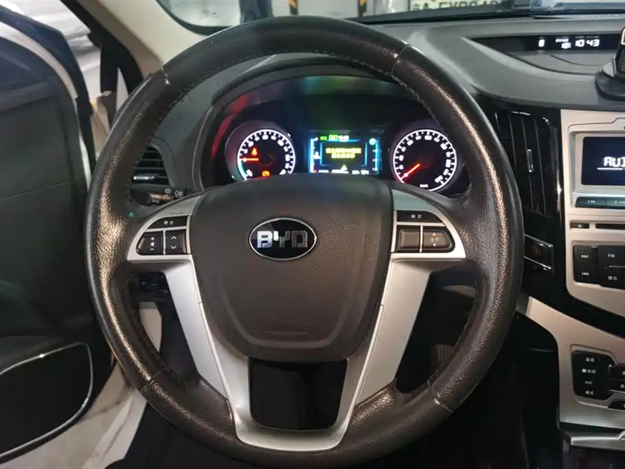 BYD e5 2016 300 Luxury фото 15