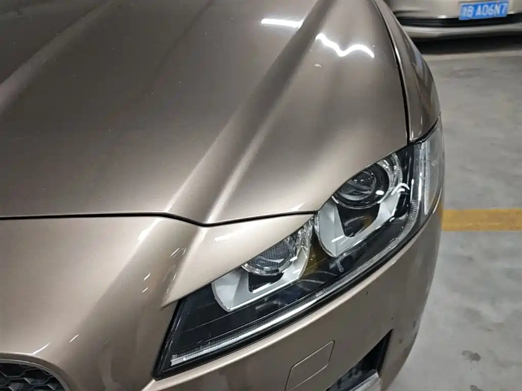 Jaguar XF 2016 2016 XF 2.0T 2WD Elegance Edition