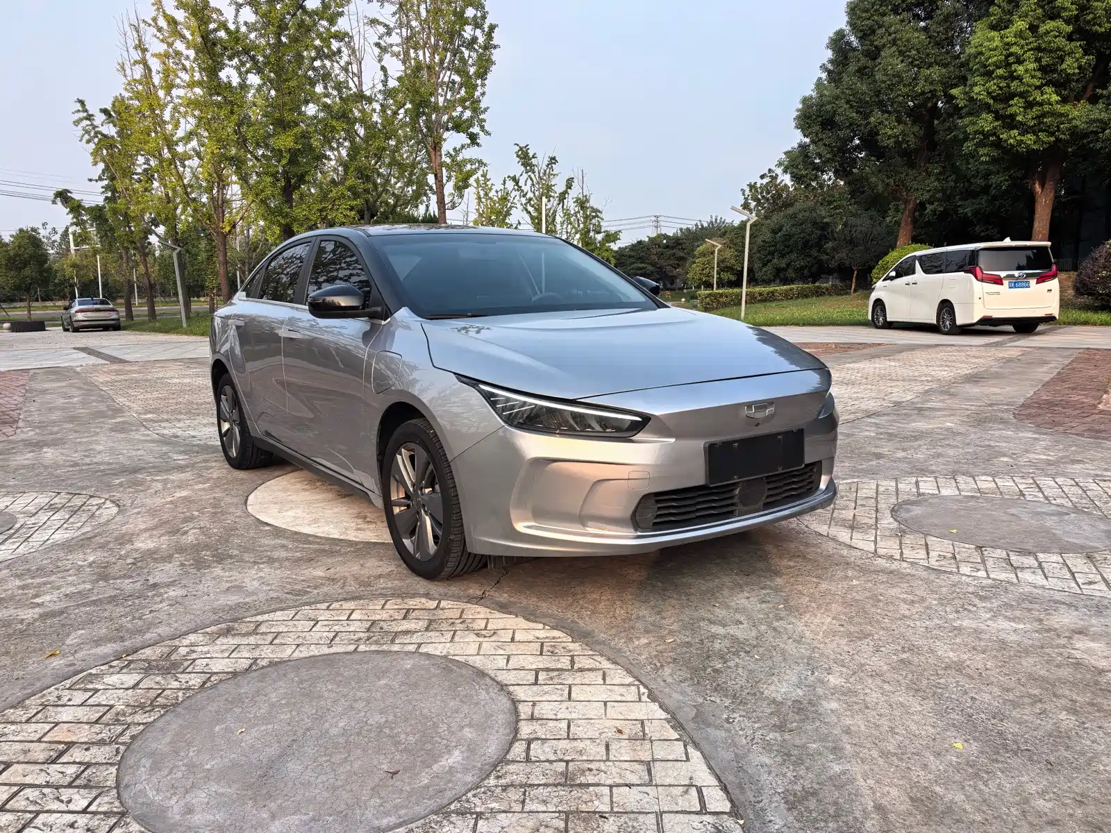Фото 6 - Geely Geometry A