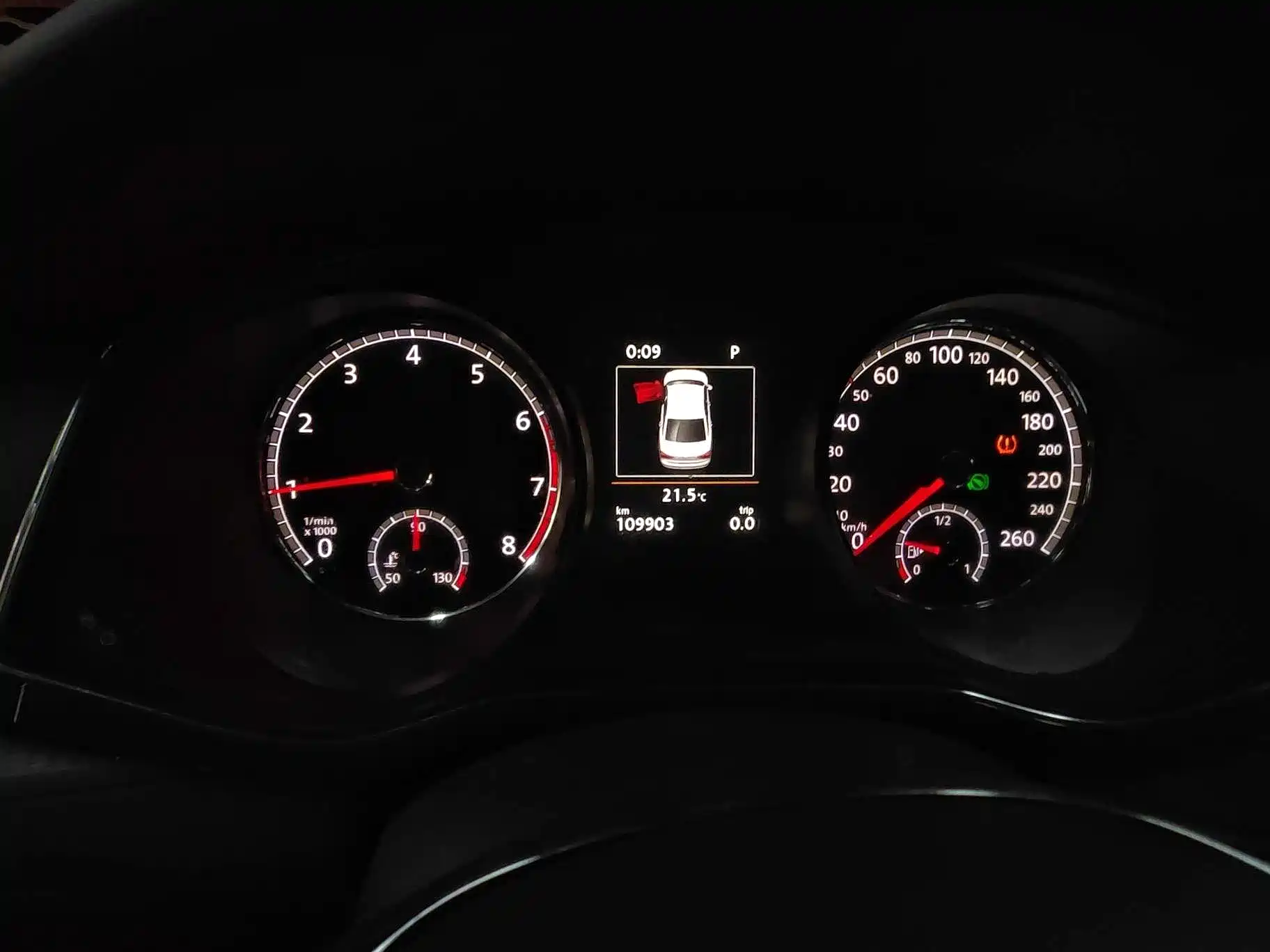 صورة 12 - Volkswagen Passat