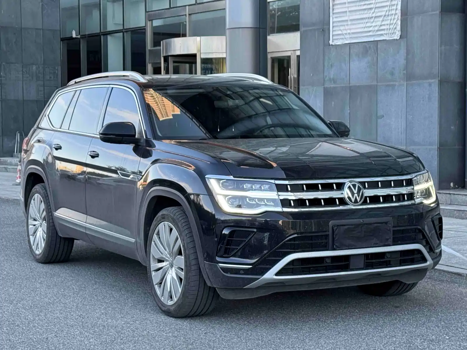 Фото 2 - Volkswagen Teramont
