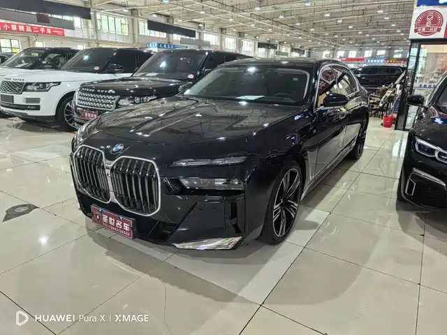 BMW 7 740Li, Лидер, M Спорт-пакет
