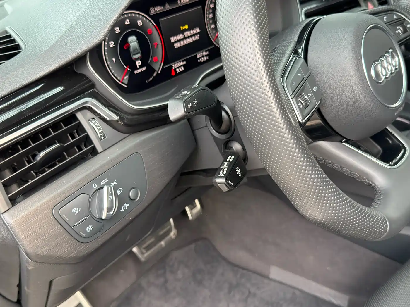 Audi A4L 2024 40 TFSI Luxury Dynamic фото 11