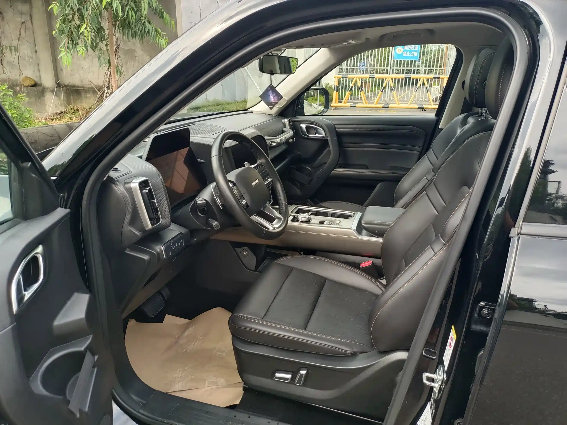 Фото 4 - Haval Dargo
