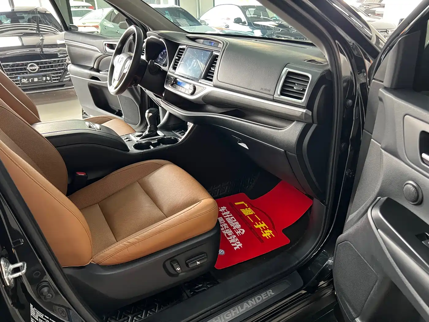 Toyota Highlander 2018 Model 2.0T 4WD Knight Edition 7-Seater China VI фото 9