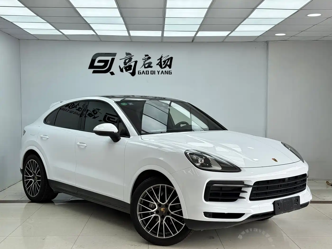 PORSCHE CAYENNE