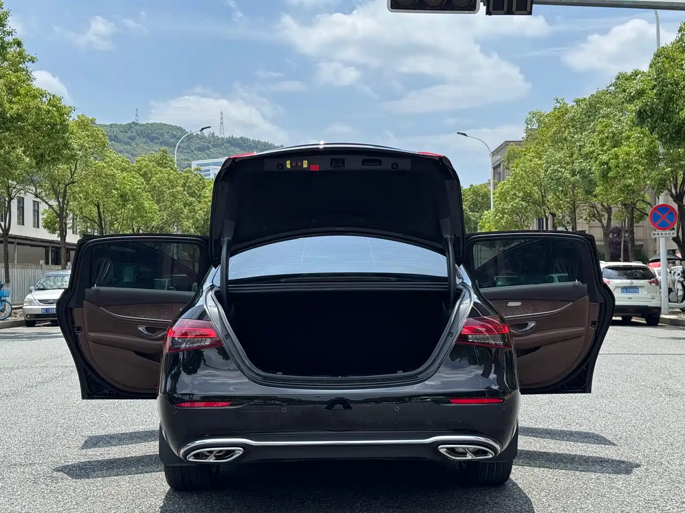 Mercedes-Benz E-Class 2021 Facelift E 260 L фото 19