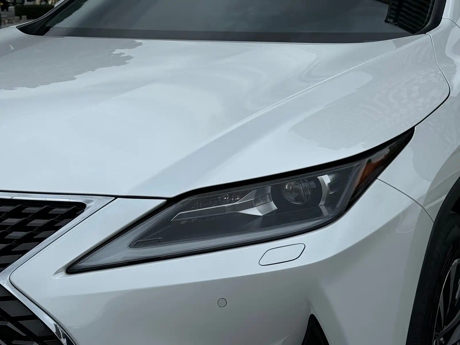 Фото 4 - Lexus RX
