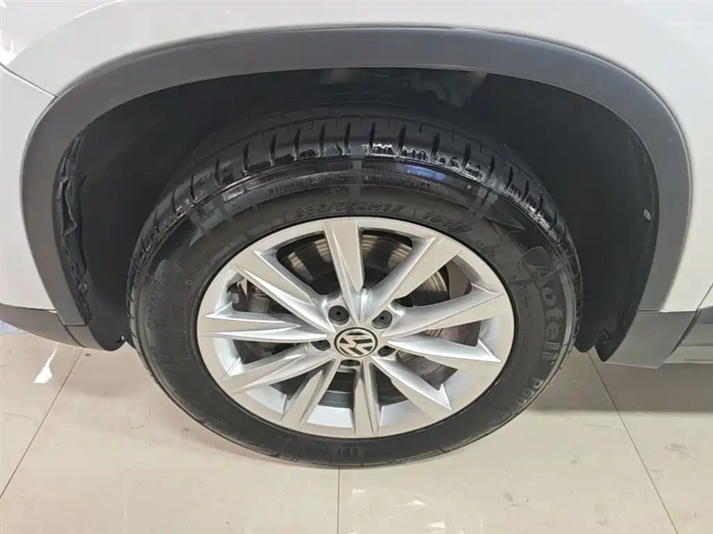 Volkswagen Tiguan 2016 280TSI Automatic 2WD Silk Road Fashion Edition фото 23