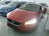 Photo 1 - Volvo V40