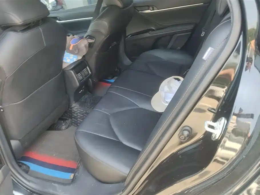 Toyota Camry 2021 2.0G Luxury Edition фото 11