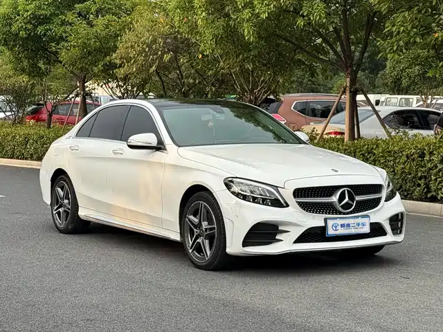 Mercedes-Benz C-Class 2020 C 260 L Sport 4MATIC — фото 3