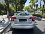 Photo 5 - Volvo S60