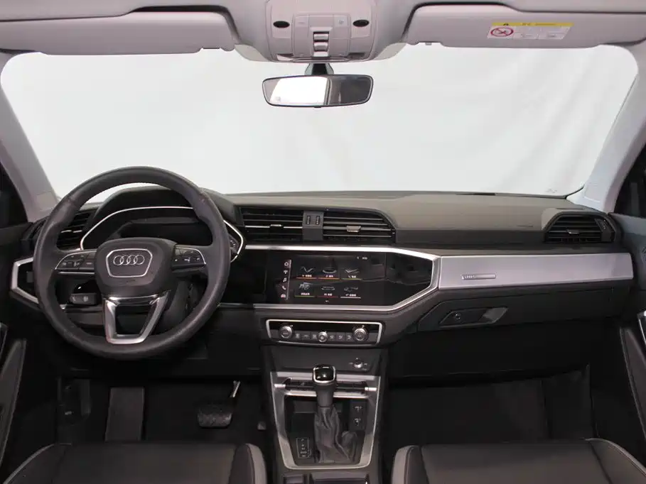 Фото 9 - Audi Q3