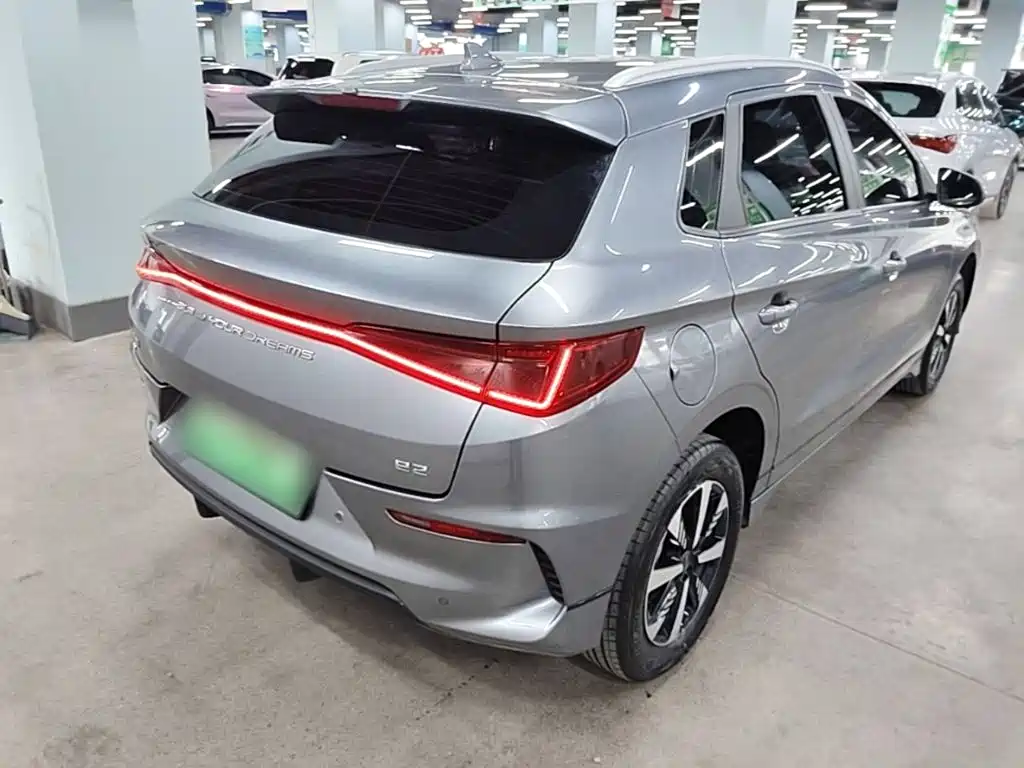 Фото 7 - BYD e2