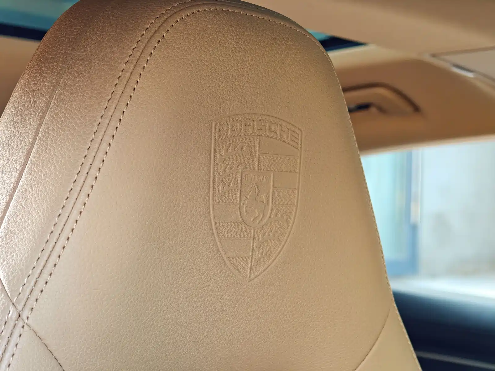 Фото 14 - Porsche Panamera