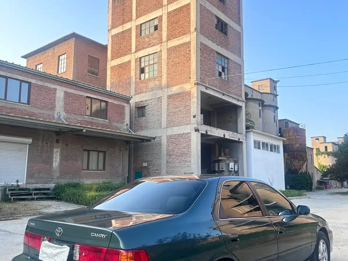 Toyota фото 7