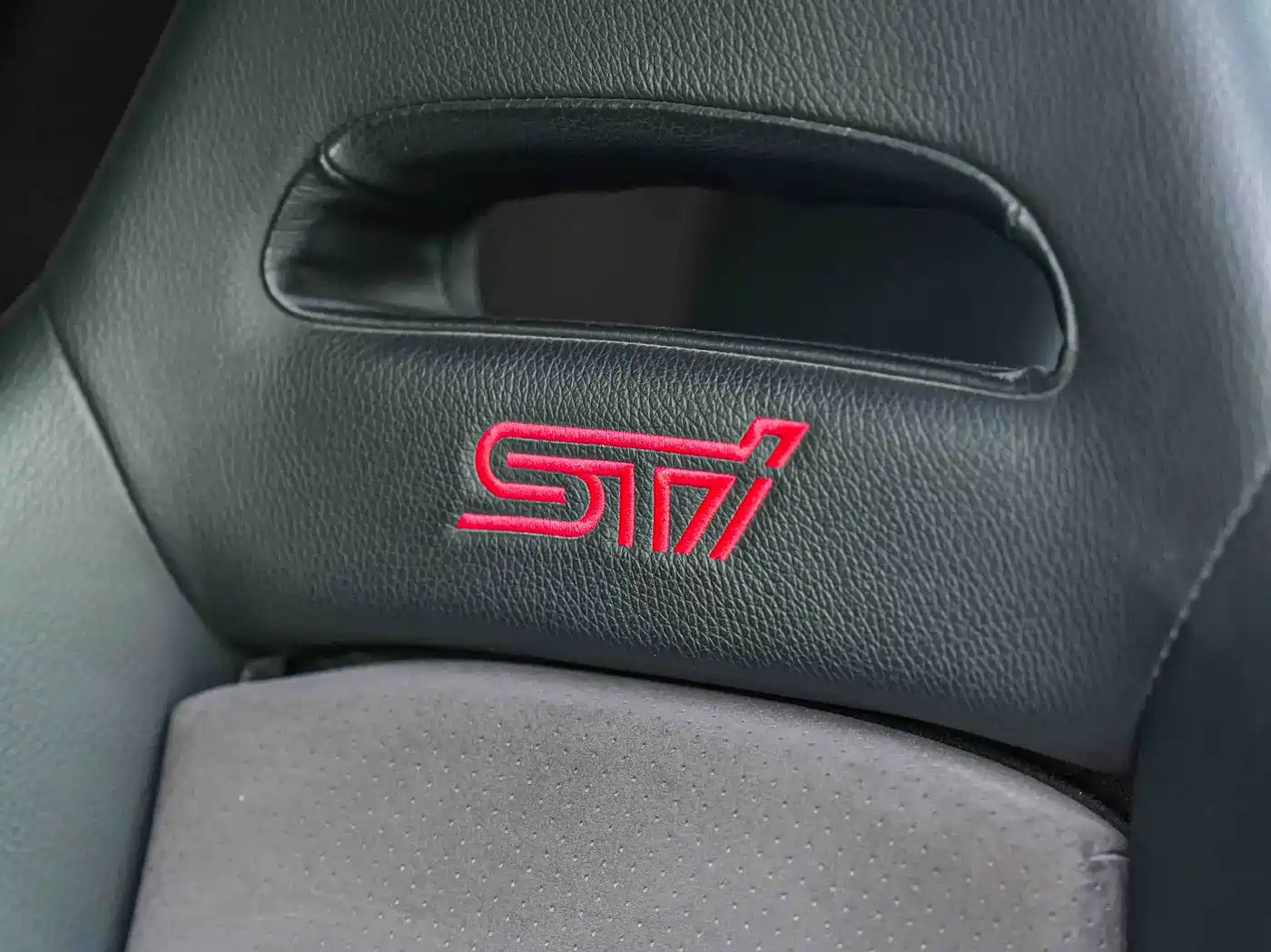 Subaru Impreza 2007 2.5T WRX STi Enhanced Edition фото 15