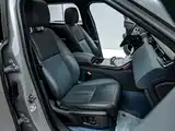 صورة 21 - Land Rover Range Rover Velar