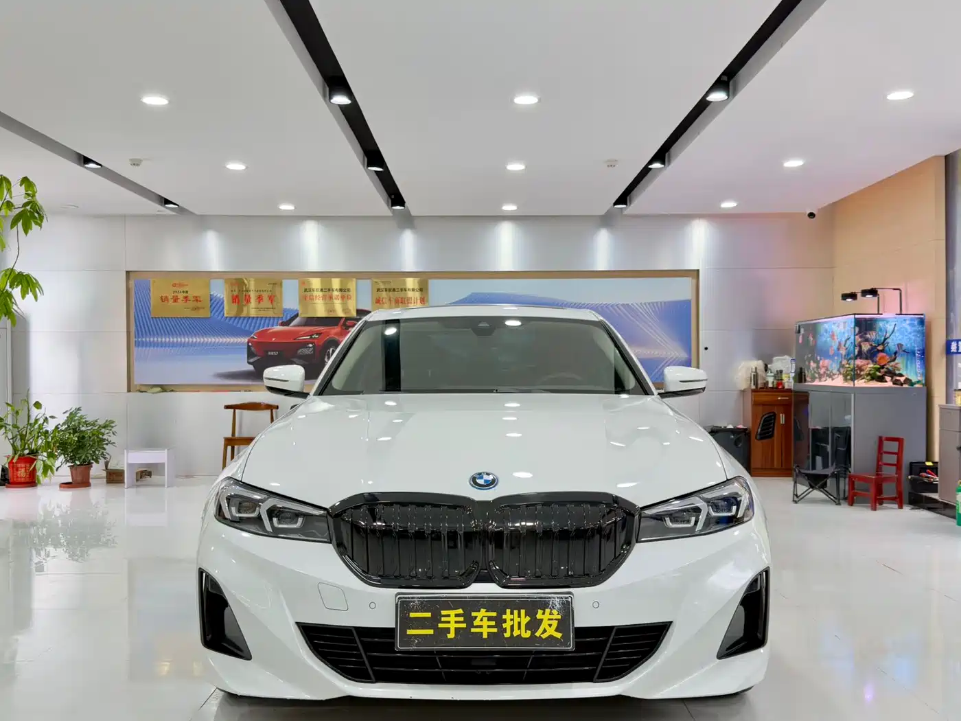 BMW i3 2022 eDrive 35 L фото 2