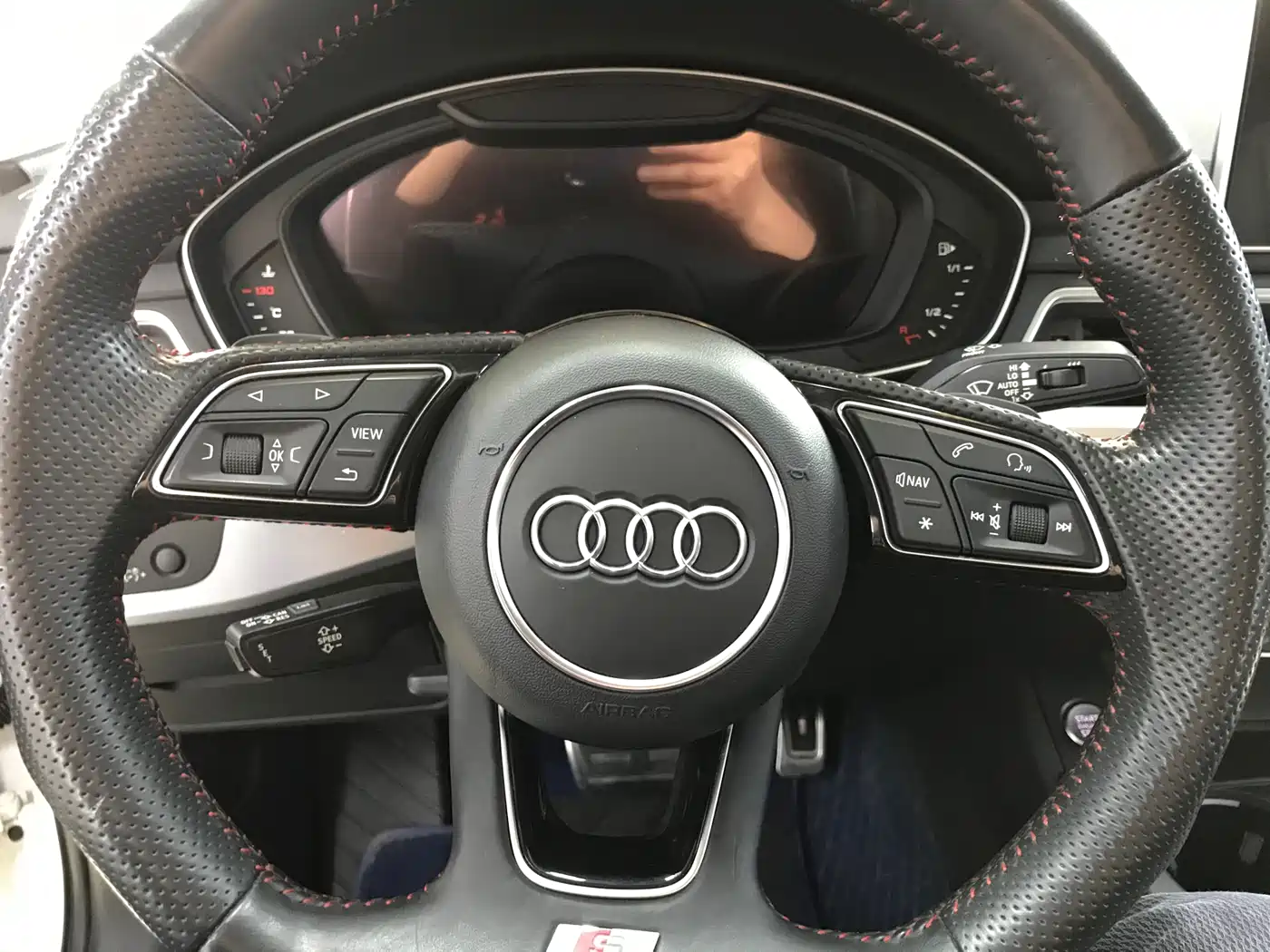 Audi A4L 2019 40 TFSI Fashion (China V) фото 11