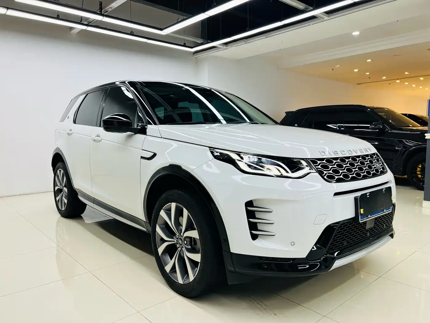 LAND ROVER DISCOVER SPORTS