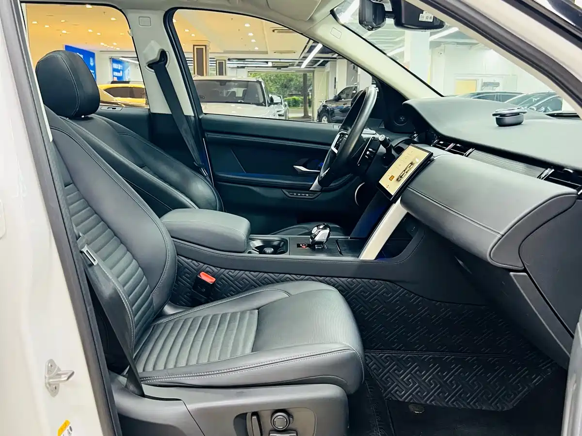 LAND ROVER DISCOVER SPORTS