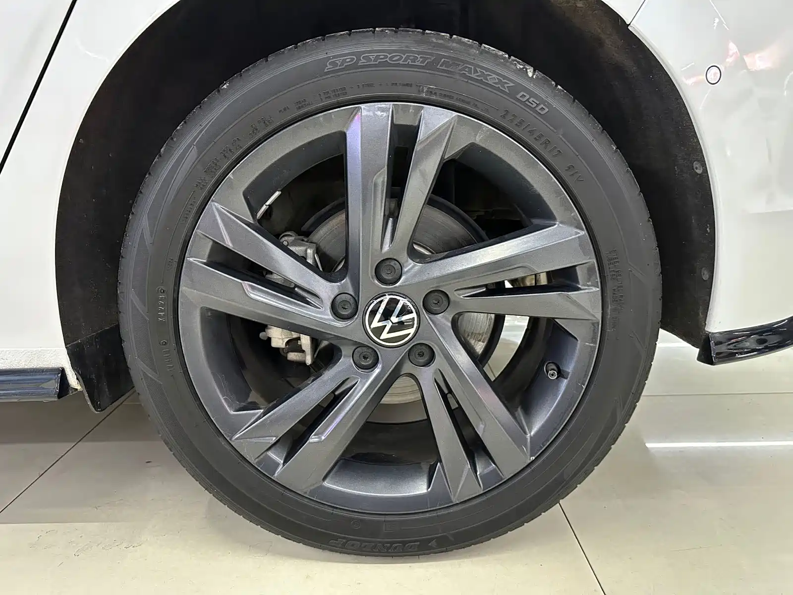 Фото 10 - Volkswagen Golf