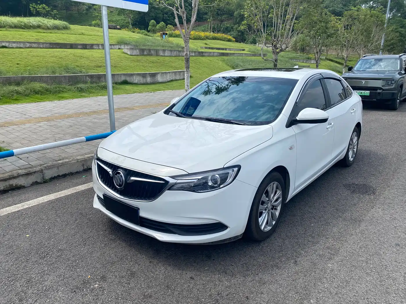 Buick Excelle 2019 15T DCT Connected Elite (China V)
