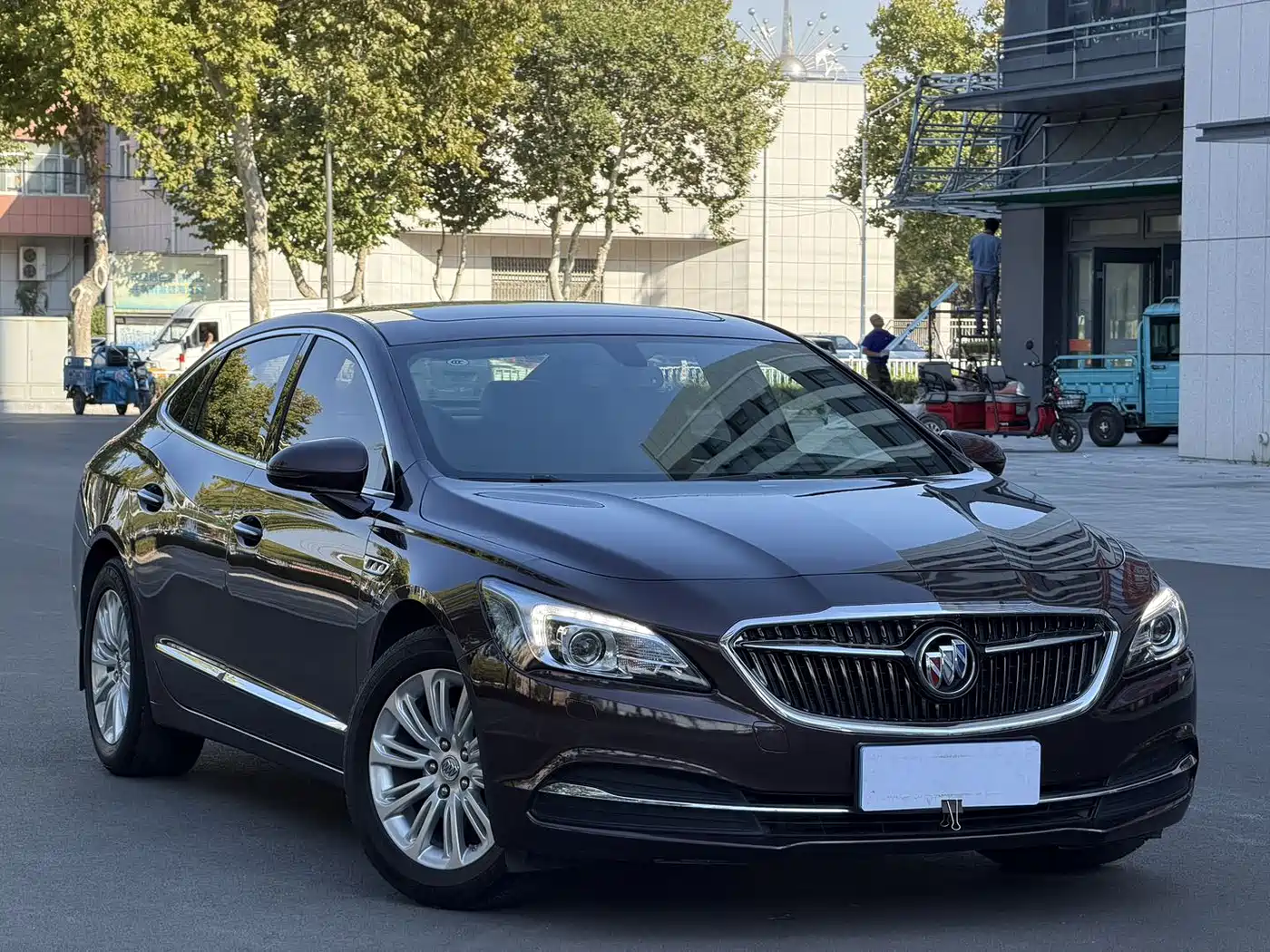Фото 3 - Buick LaCrosse
