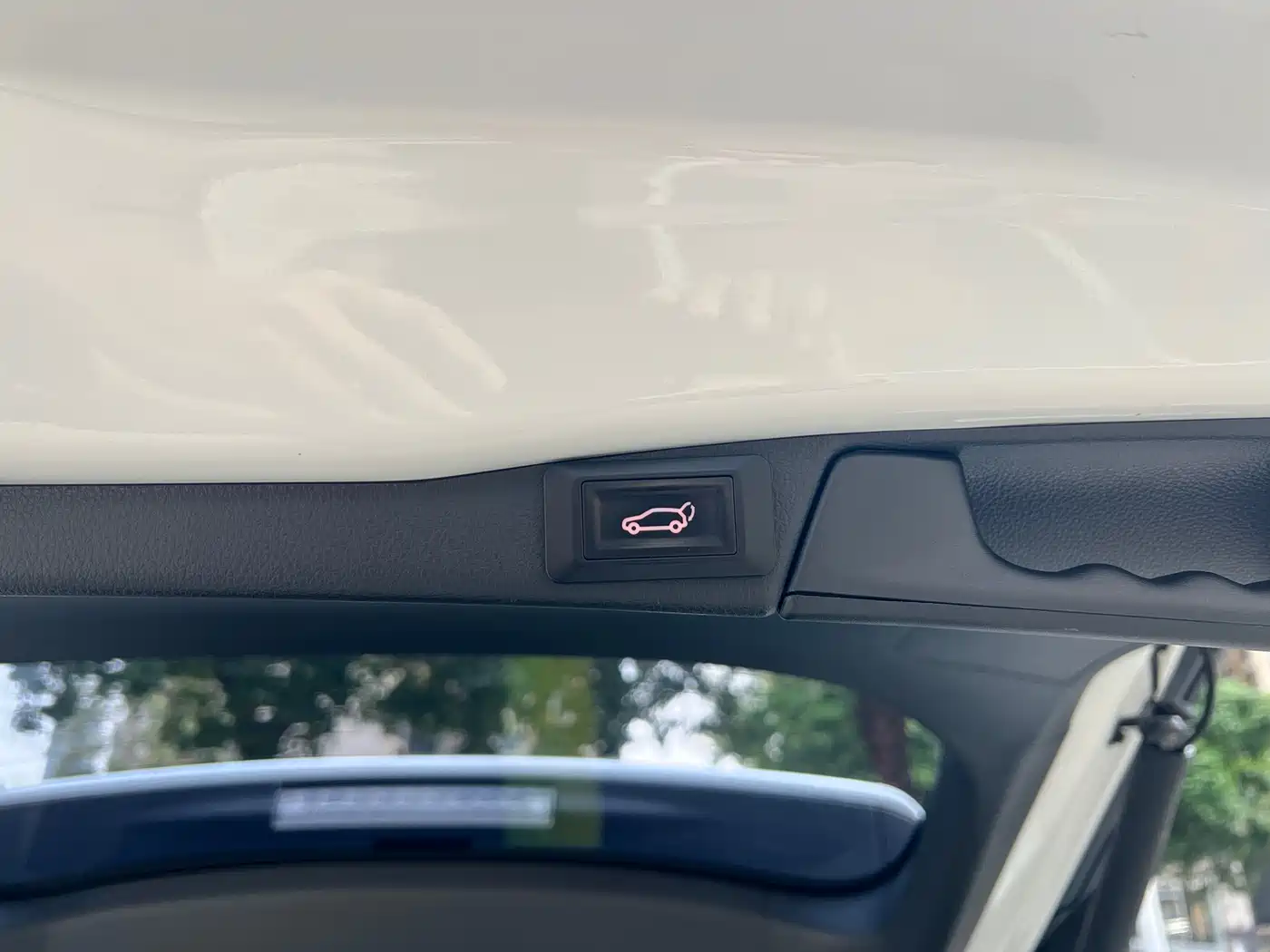 Toyota Wildlander 2022 2.0L CVT FWD Leading Edition фото 27