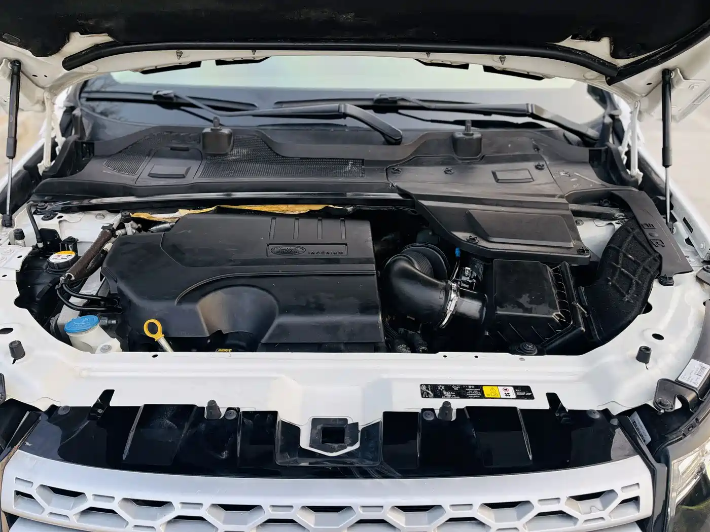 Land Rover Discovery Sport 2019 240PS HSE Edition China VI фото 18