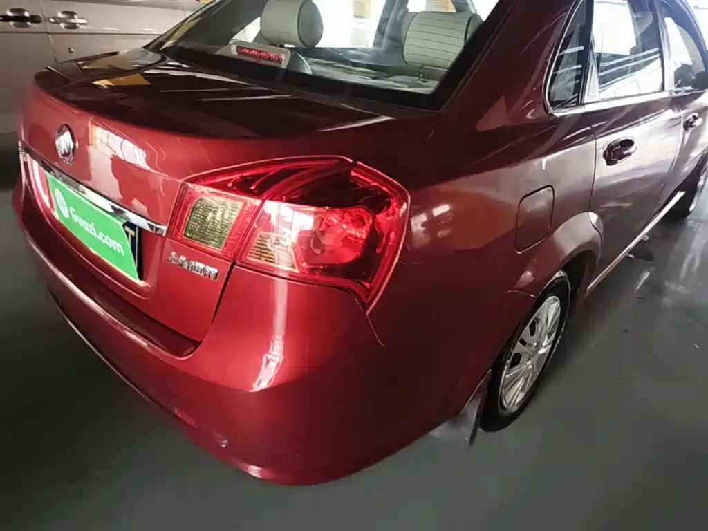 Buick Excelle 2015 1.5L Automatic Classic фото 8